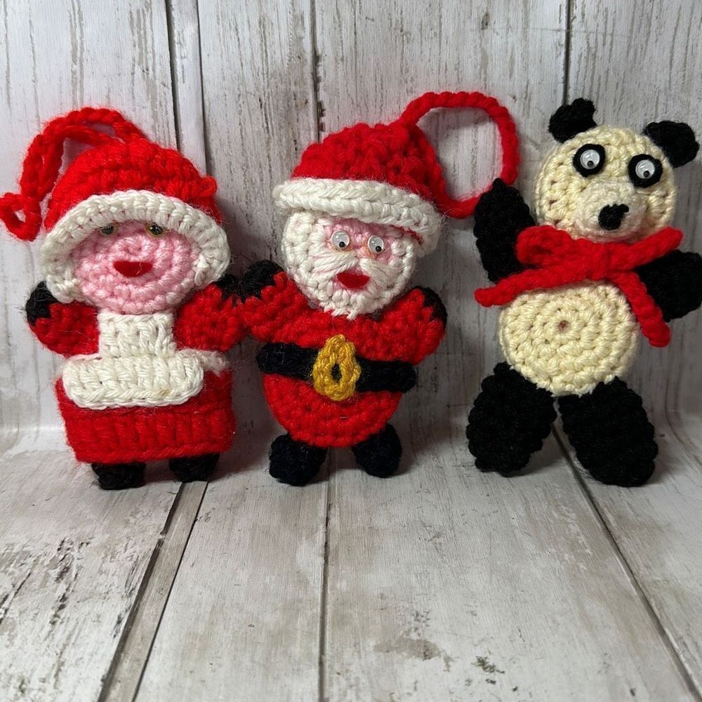 Hand Crafted Crocheted Santa Mrs. Claus‎ and Bear Ornament